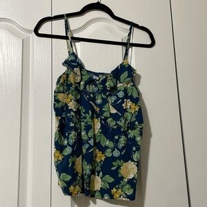 Women’s old navy floral tank
